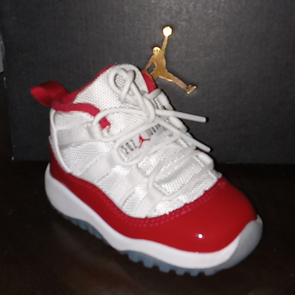 Jordan 11 retoro